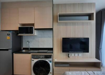 Condo for Rent at Noble Revolve Ratchada 1