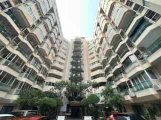 Condo for Rent, Sale at Hillside 3