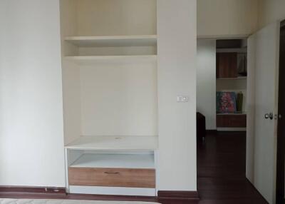 Condo for Sale, Sale w/Tenant at The IRIS Rama 9 - Srinagarindra