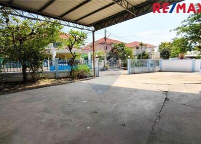 150 Sqm., 3 Beds House listed for ฿ 3,900,000.