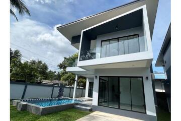 3 Bedroom Modern Contemporary Award Winning Villa in Baan Tai