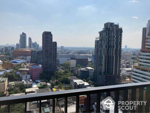 1-BR Condo at Maru Ekkamai 2 near BTS Ekkamai