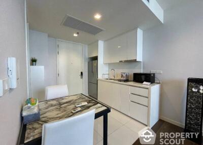 1-BR Condo at Nara 9 Sathorn-Narathiwas near BTS Saint Louis