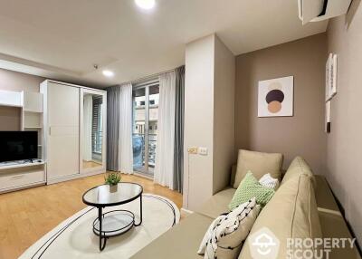 1-BR Condo at The Master Sathorn Executive near BTS Krung Thon Buri