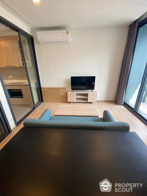 1-BR Condo at Xt Phayathai near BTS Phaya Thai