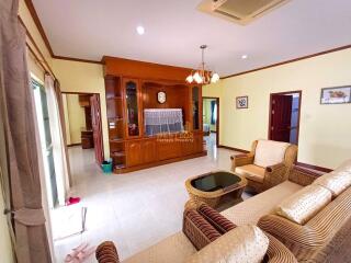 2 Bedrooms Villa / Single House in Baan Chalita Na Kluea H011730