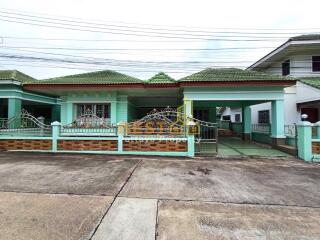 2 Bedrooms Villa / Single House in Baan Chalita Na Kluea H011730