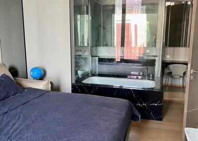 Condo for Rent at Sala Deang One