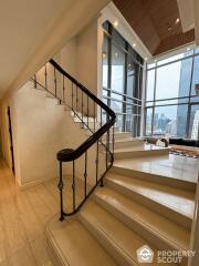 4-BR Penthouse at All Season Mansion Condominium near BTS Phloen Chit