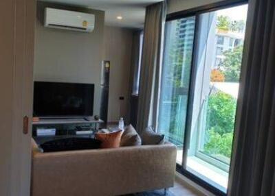 1-BR Condo at The Teak Sukhumvit 39 near BTS Udom Suk