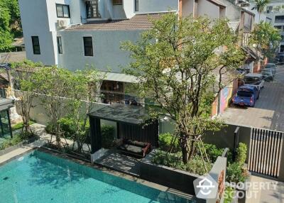 2-BR Condo at Na Vara Residence near BTS Chit Lom (ID 511613)