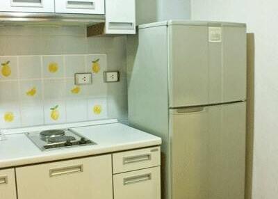 1-BR Condo at Silom City Resort Condominium near BTS Chong Nonsi