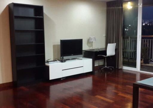 Urbana Langsuan  3 Bedroom Property in Prime Location