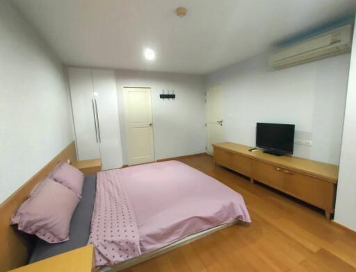 Pearl Residence  Spacious 2 Bedroom Luxury Condo Near Benjasiri Park