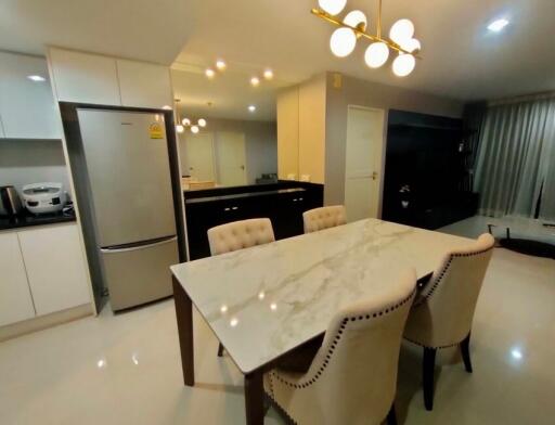 Pearl Residence  Spacious 2 Bedroom Luxury Condo Near Benjasiri Park