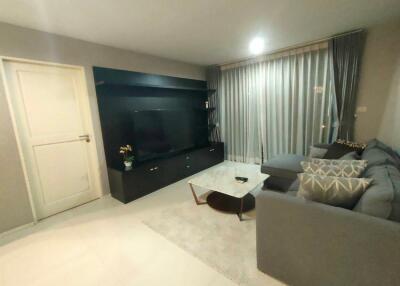 Pearl Residence  Spacious 2 Bedroom Luxury Condo Near Benjasiri Park