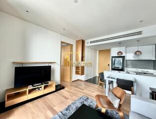 AEQUA  Modern 1 Bedroom Luxury Condo Near Thonglor BTS