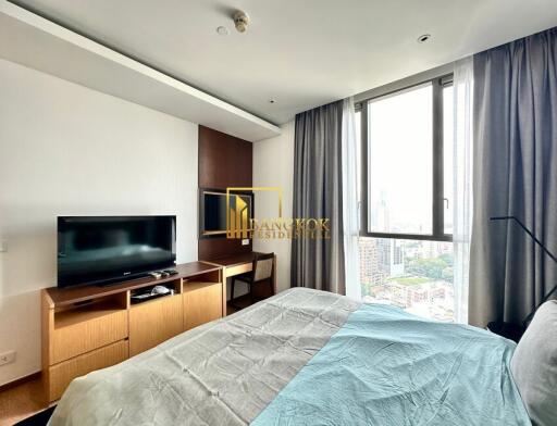 AEQUA  Modern 1 Bedroom Luxury Condo Near Thonglor BTS