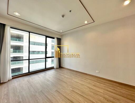 Large 4 Bedroom Pet Friendly Apartment in Sathorn