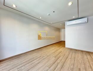 Large 4 Bedroom Pet Friendly Apartment in Sathorn