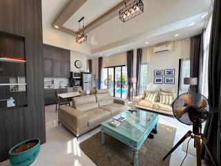 3 Bedrooms House in The Private House Pool Villas East Pattaya H011497
