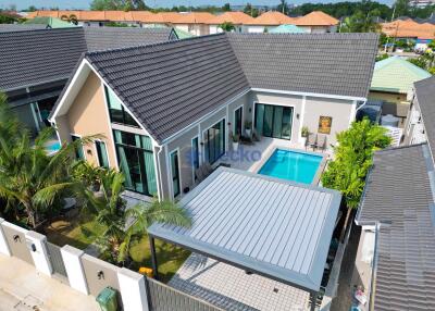 3 Bedrooms House in The Private House Pool Villas East Pattaya H011497