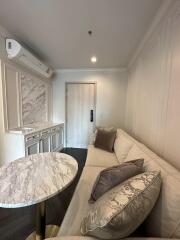 Condo for Sale at Life One Wireless