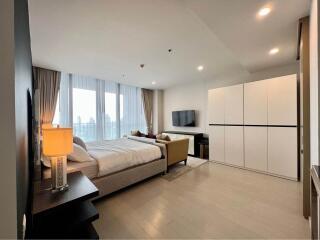 Condo for Rent at Noble Ploenchit