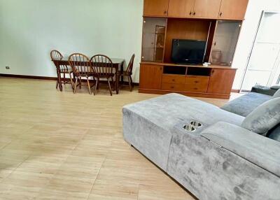 2-BR Condo at Wittayu Complex near BTS Phloen Chit