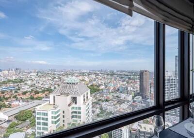 1 bed Condo in Rhythm Sukhumvit 44 Phra Khanong Sub District C020918