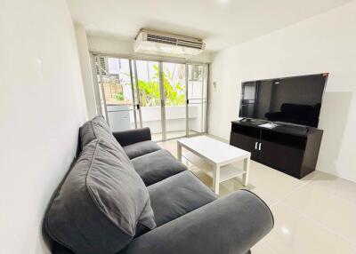 2 bed Condo in The Waterford Rama 4 Phra Khanong Sub District C020917