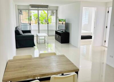 2 bed Condo in The Waterford Rama 4 Phra Khanong Sub District C020917