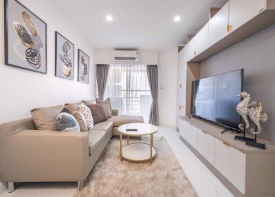 2 bed Condo in The Waterford Diamond Khlongtan Sub District C020900