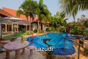 6 Bed 7 Bath Pool Villa For Sale