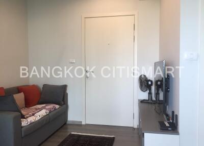 Condo at Aspire Sathorn - Taksin (Copper Zone) for rent