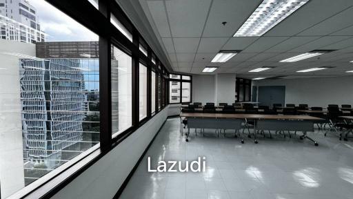 Office For Rent At Sindhorn Tower