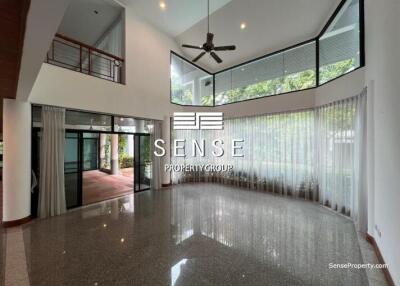 Gorgeous 4 bedroom house for rent in Nonthaburi