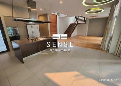 Exceptional 4 bed House for rent in Sukhumvit