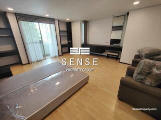 Spacious 4 bed house for rent in Rama 9