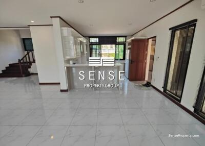 Opulent 4 bedroom house for rent at Panya village