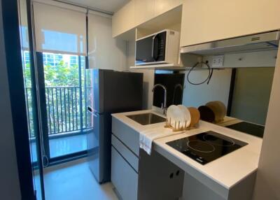 Condo for Rent at The Privacy S101