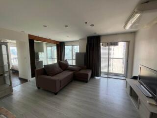 Condo for Rent at Silom Suite Condominium