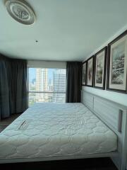 Condo for Rent at Silom Suite Condominium