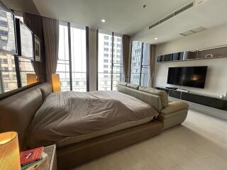 Condo for Rent at Noble Ploenchit