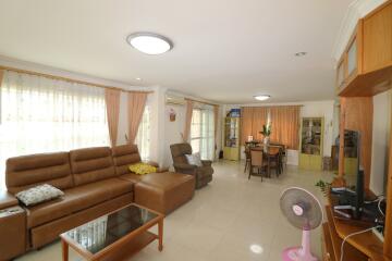 A Wonderful 3 BRM, 3 BTH 2-Level Home For Sale In Chonrada Estate, Udon Thani, Thailand