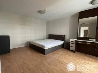 2-BR Condo at Lumpini Ville Phra Mae Maree Sathorn near BTS Saphan Taksin