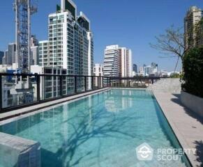 1-BR Condo at Walden Asoke near MRT Sukhumvit