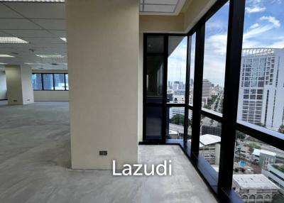 Office For Rent At Thaniya Plaza