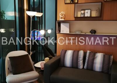 Condo at Life Asoke-Rama 9 for rent