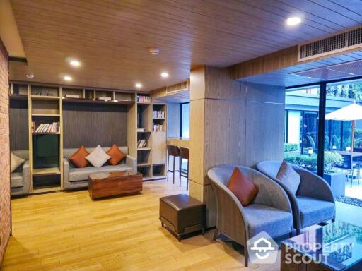 2-BR Condo at Na Vara Residence near BTS Chit Lom